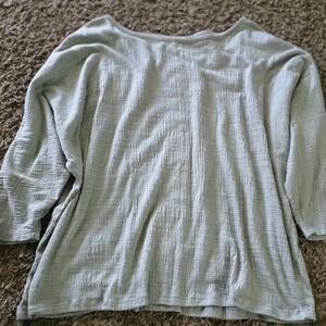 89th & Madison Soft Gray Long Sleeve Top
